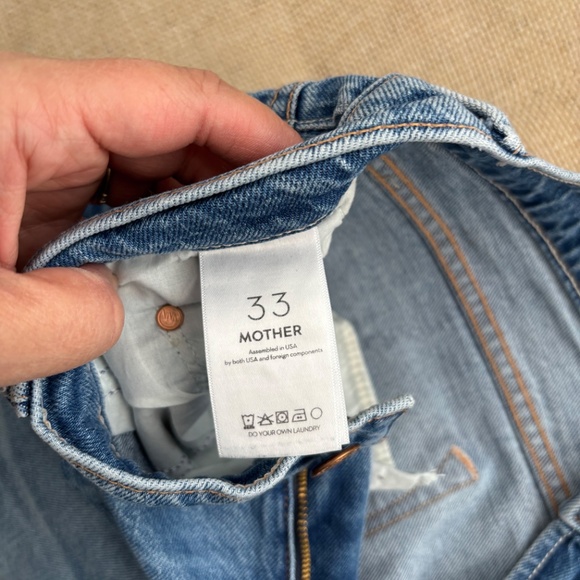 MOTHER Denim Maven Ankle Fray Raw Hem in For Sure Light Wash - Size 33 - Picture 3 of 13